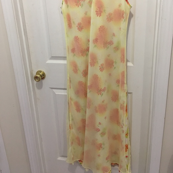 Beautiful Express Vintage 90's dress, size 9/10 - Picture 4 of 7